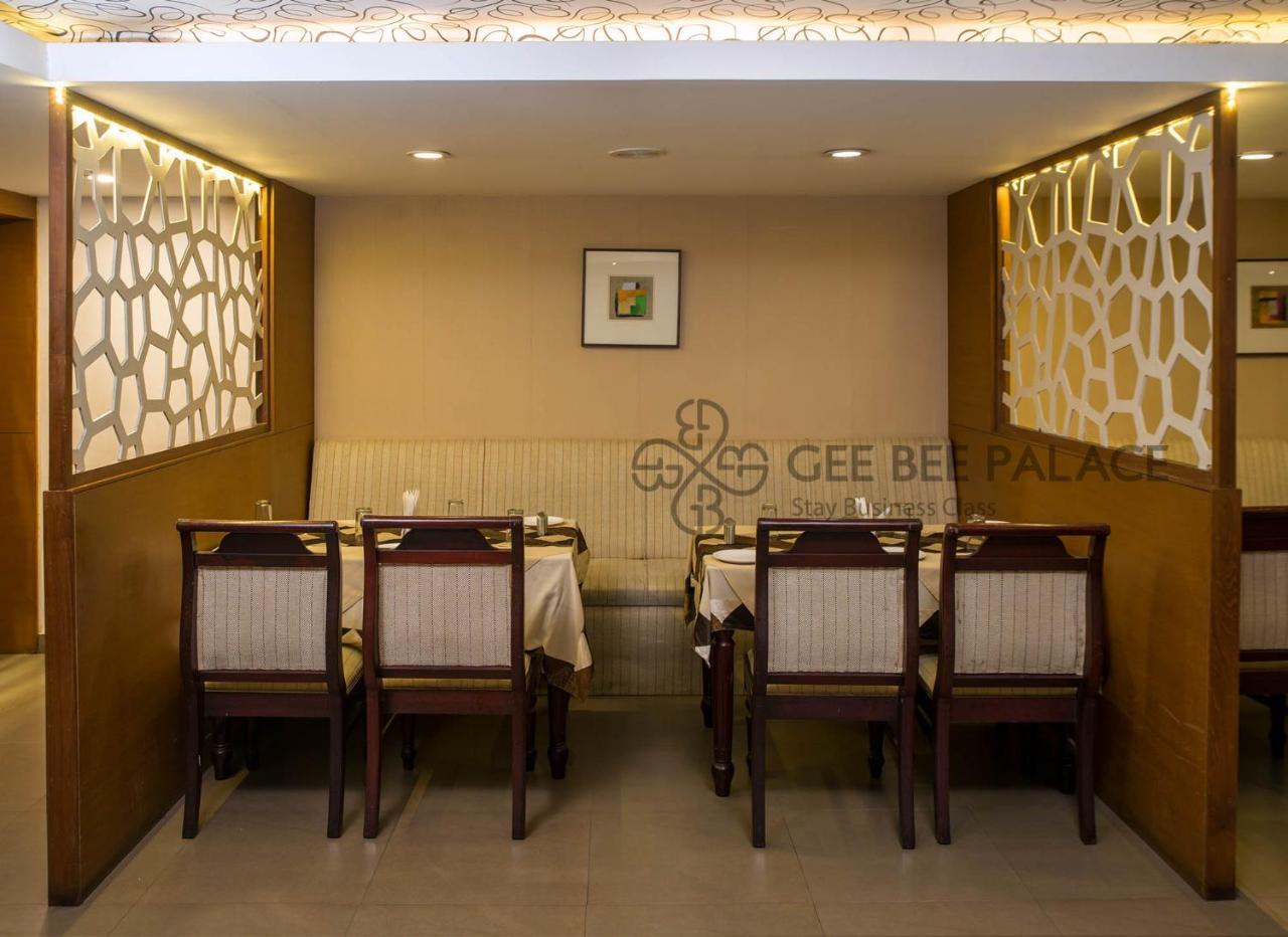 Gee Bee Palace Angamali Dış mekan fotoğraf